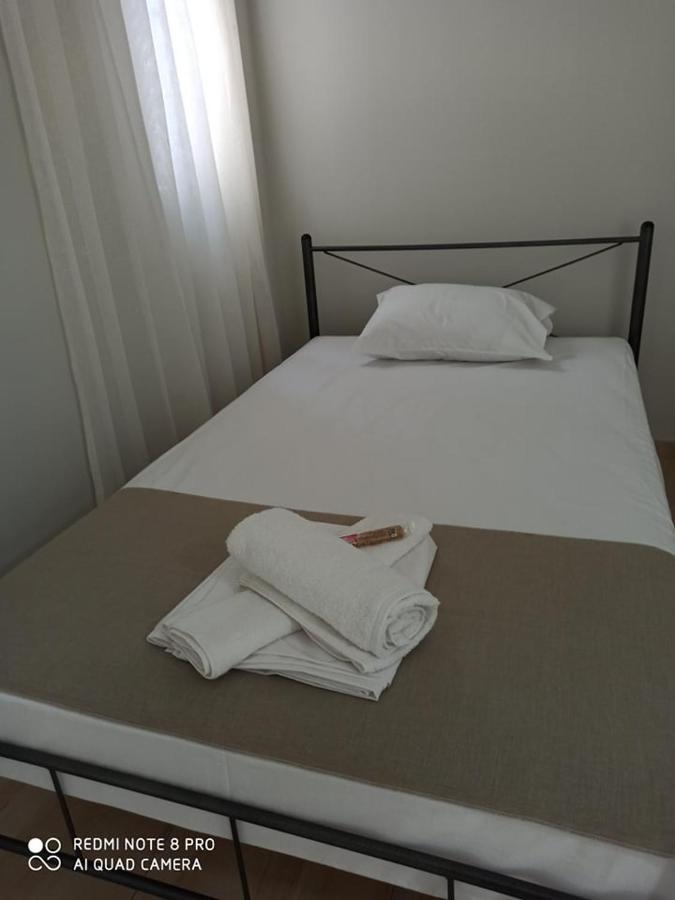 A&V Apartment Каламата Экстерьер фото