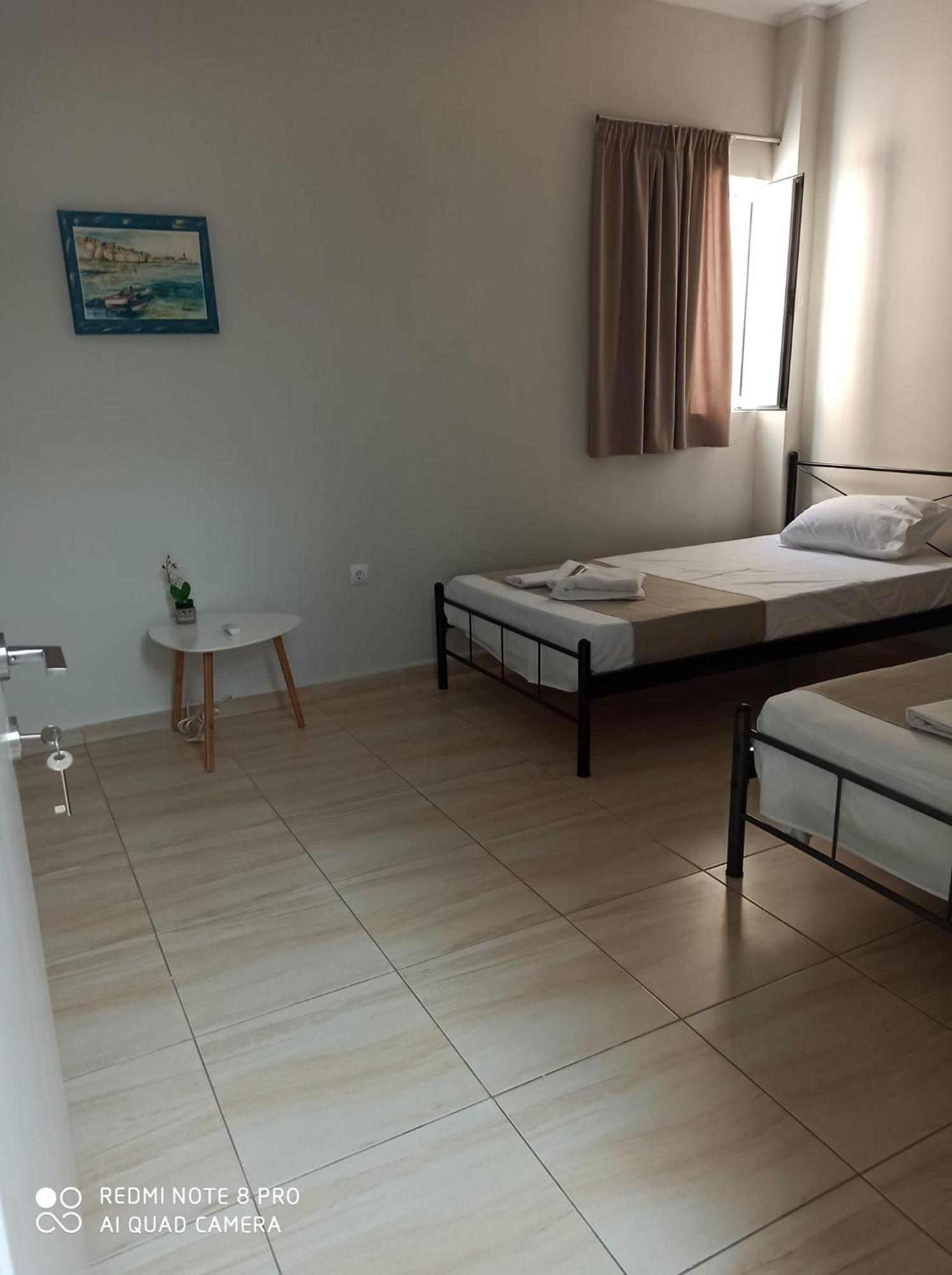 A&V Apartment Каламата Экстерьер фото